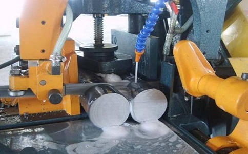 宋洛乡卧式带锯床的送料方式有哪几种？